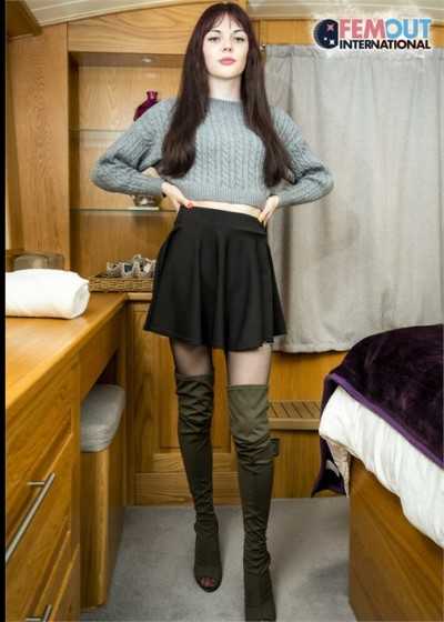 性感的Shattered Polaroids