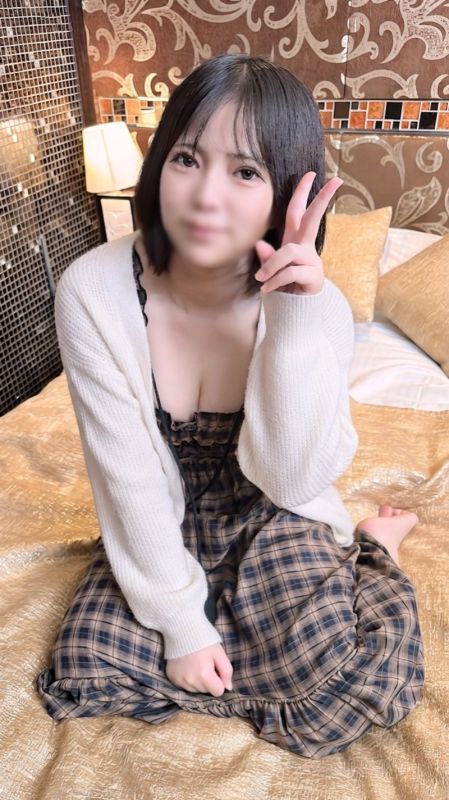 8/4前990点!!【附特典】超敏感棉花糖身躯女大学生身穿性感内衣进行实战拍摄♡未经连续高潮而痉挛不止的阴道内,无情地注入大量精液!!