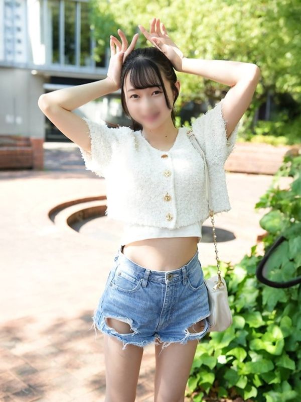 ※初回のみ※148cm＊上玉降臨＊透明感が凄まじいアイドル級のめっかわ歯科衛生士さん（２０）をちんぽで突いてたらエロ過ぎるメスになりました（つぼみん）