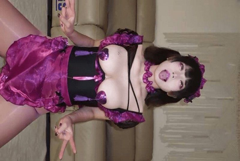 杏吧傳媒 淫蕩紫絲女僕肉棒侍奉舌釘挑逗-咕姆gomu