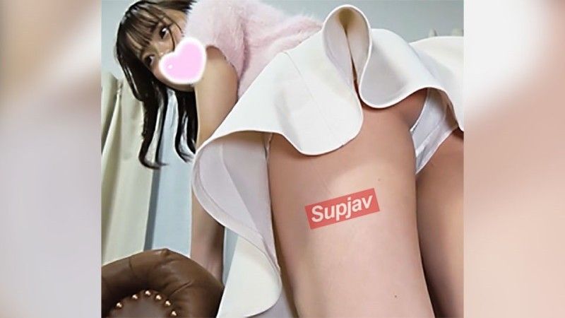 平常是普通的大學生。另一面是不為人知的秘密