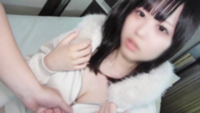 前寫真偶像壓倒的白皙美巨乳美女。多次懇求後拍攝到非常珍貴的私密性愛影片。