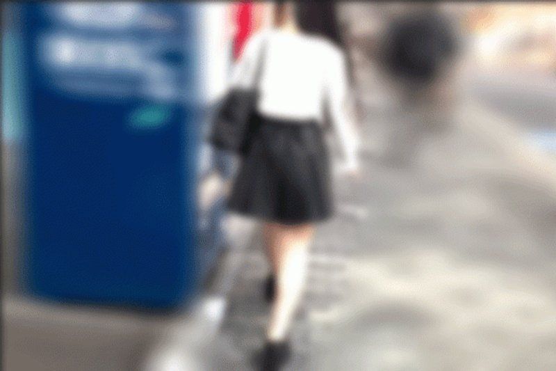 【3P】被絕世黑髮清純系美女・本能完全展現的半邊三六仔們無套插入中出的高潮硬性愛