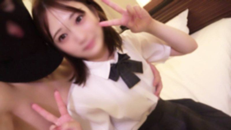 【豪華4発射】清純アイドル志望の美女、アイドルレッスンのオフの日に見せる麗しの姿。オジサンに交互に迫まれて甘く深いキスと生チンポ挿入、まさかの連続4回中出し!