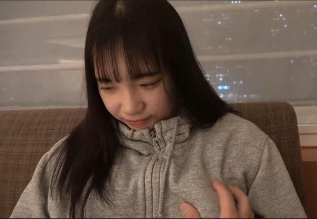 【素人個攝】【露臉】【中出】用乳頭感受到柔軟豐滿的身體 - 20歳玩弄過的自拍擔保