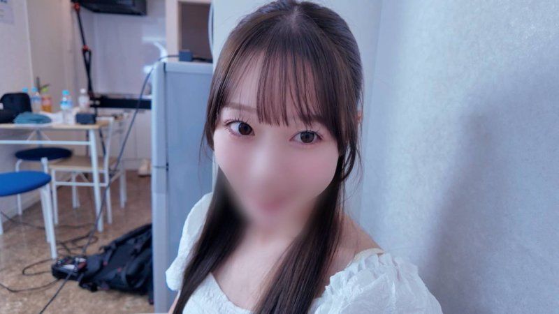 【無・大量中出し】殿堂入りのSSS級白肌清楚19歳ゆいちゃん。シャバに出たばかりの50代巨根オジサンに欲情されキツキツのピンクマンコにオジサンの濃厚精液を大量に注ぎ込まれ種付けされる…