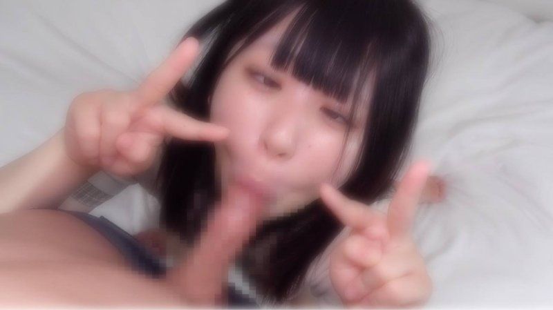 First experience was with a shou〇 student! [Uncensored] [Creampie] A perverted girlfriend whose first experience came too early. Full masochistic nature,cumming many times. Creampie because her hairy pussy and big dirty ass were too vulgar. Even after being creampied,she makes a peace sign. ※ Bonus included