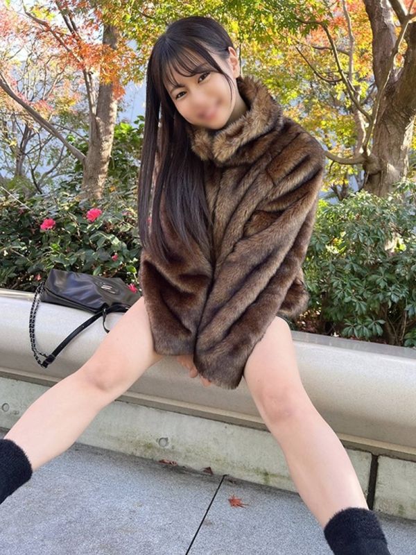 【上玉・中出し】めちゃ華奢ボディな貧乳＆美尻女子（２４）⇒敏感すぎるスレンダーボディを抱きしめながらのいちゃらぶ中出しおせっせ『さつき』