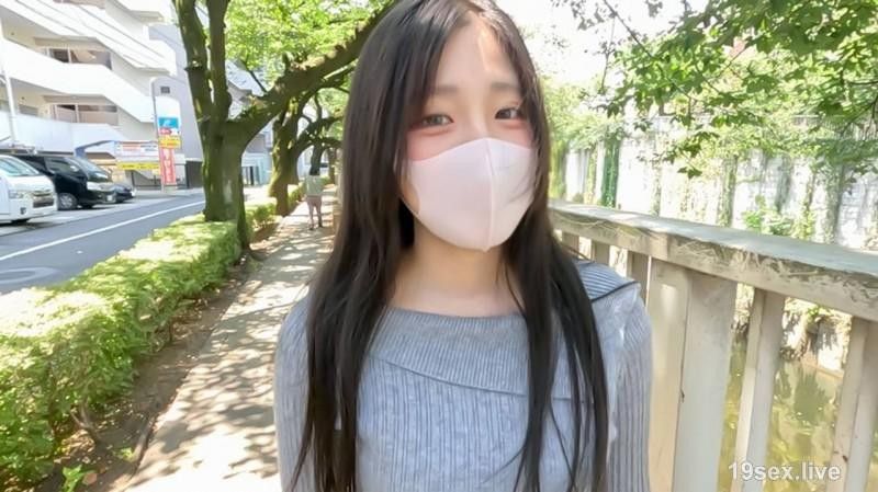 ○* 8岁，只有一个性伴侣！直到3个月前！！！这位纯真、清纯、顶级的小可爱只做过三次爱！她的第一次原始插入！