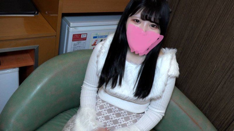 ♀163 20歲的大學SAY!進行半外射半中出！20歲進入大人世界，那種雀躍的感覺讓人懷念